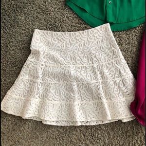 Lace skirt